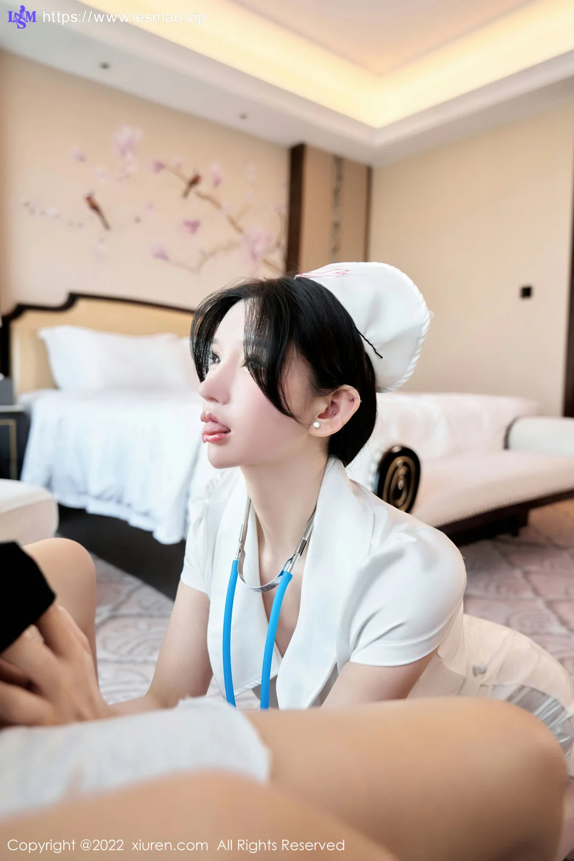 XiuRen 秀人 No.5746  周于希Sally 角色扮演贴身护士成都珠海心愿旅拍 - 3