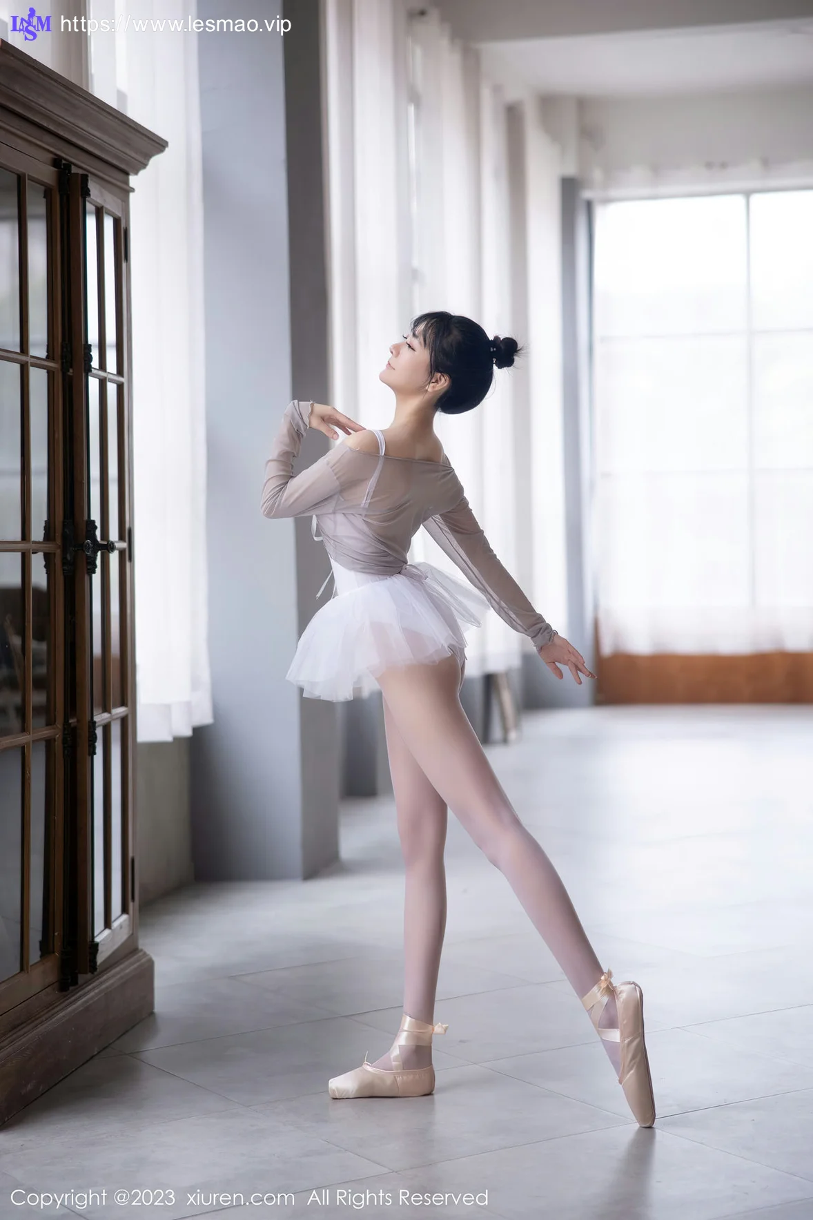 XiuRen 秀人 No.6592 谢小蒽 “芭蕾舞蹈”主题性感写真11 - 3