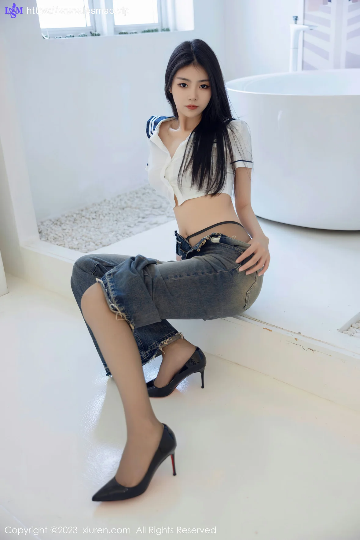 XiuRen 秀人 No.7027 可樂Vicky 魅惑黑丝性感写真3 - 9