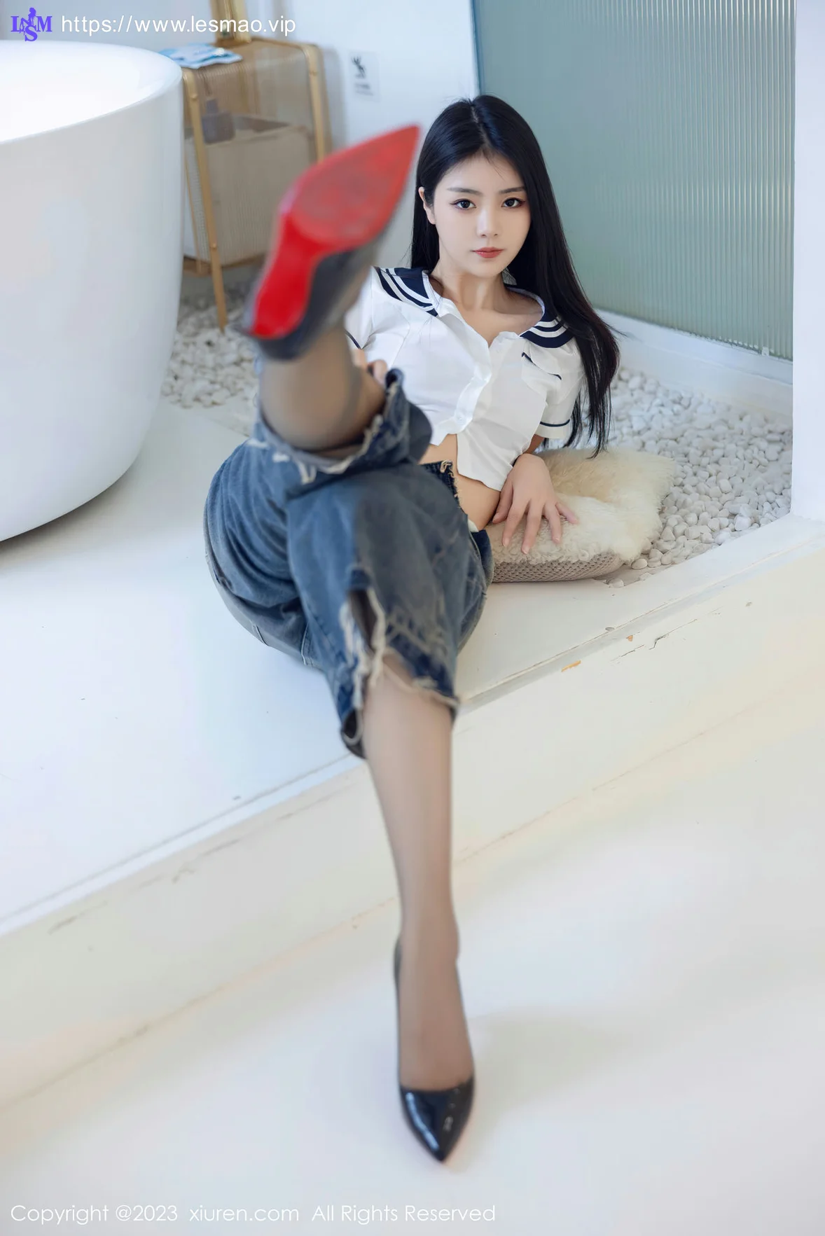 XiuRen 秀人 No.7027 可樂Vicky 魅惑黑丝性感写真3 - 7