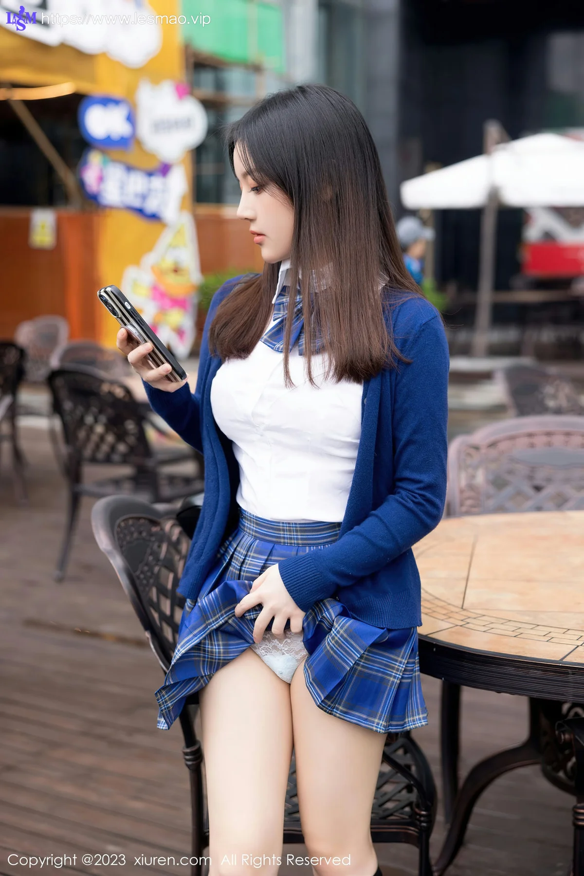 XiuRen 秀人 No.7754  豆瓣酱 白色蕾丝蓝色格子短裙写真111 - 1