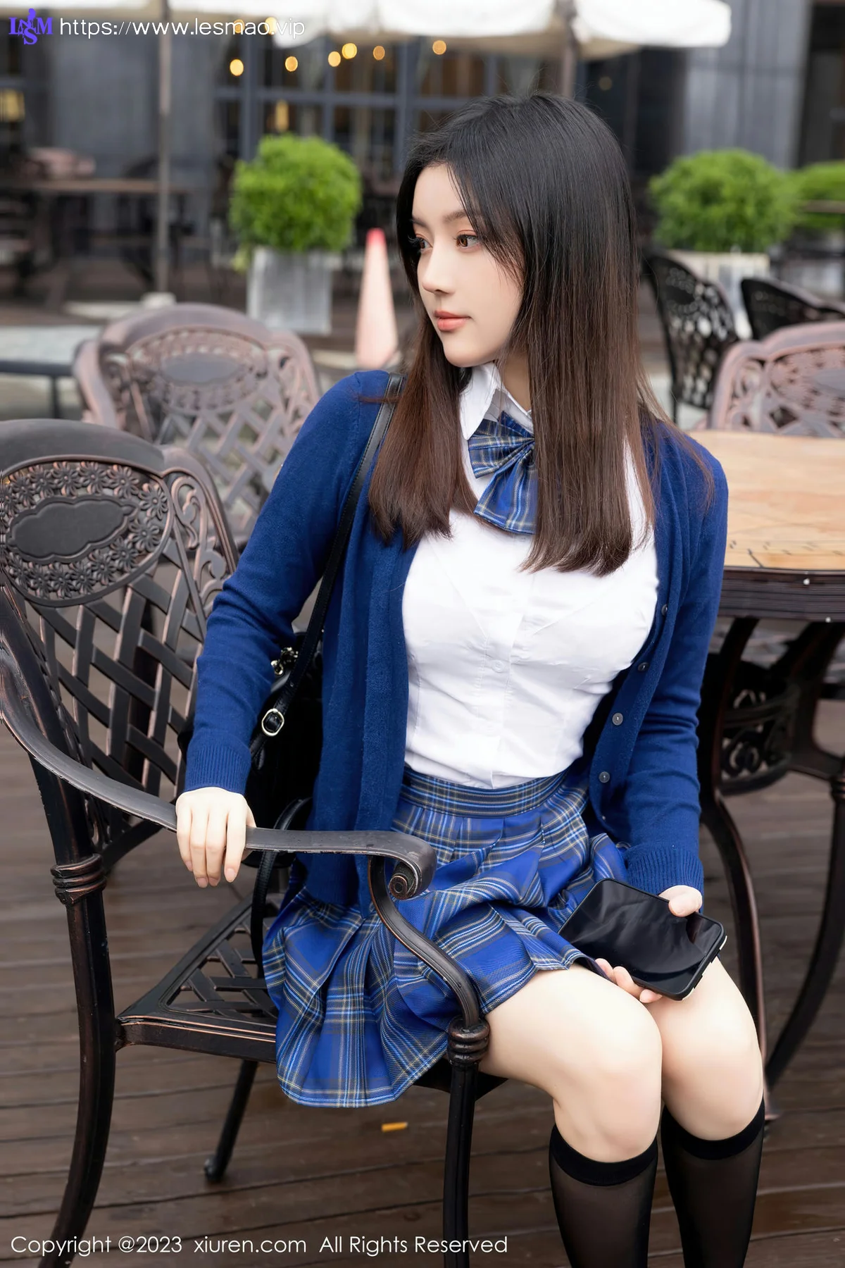 XiuRen 秀人 No.7754  豆瓣酱 白色蕾丝蓝色格子短裙写真111 - 5