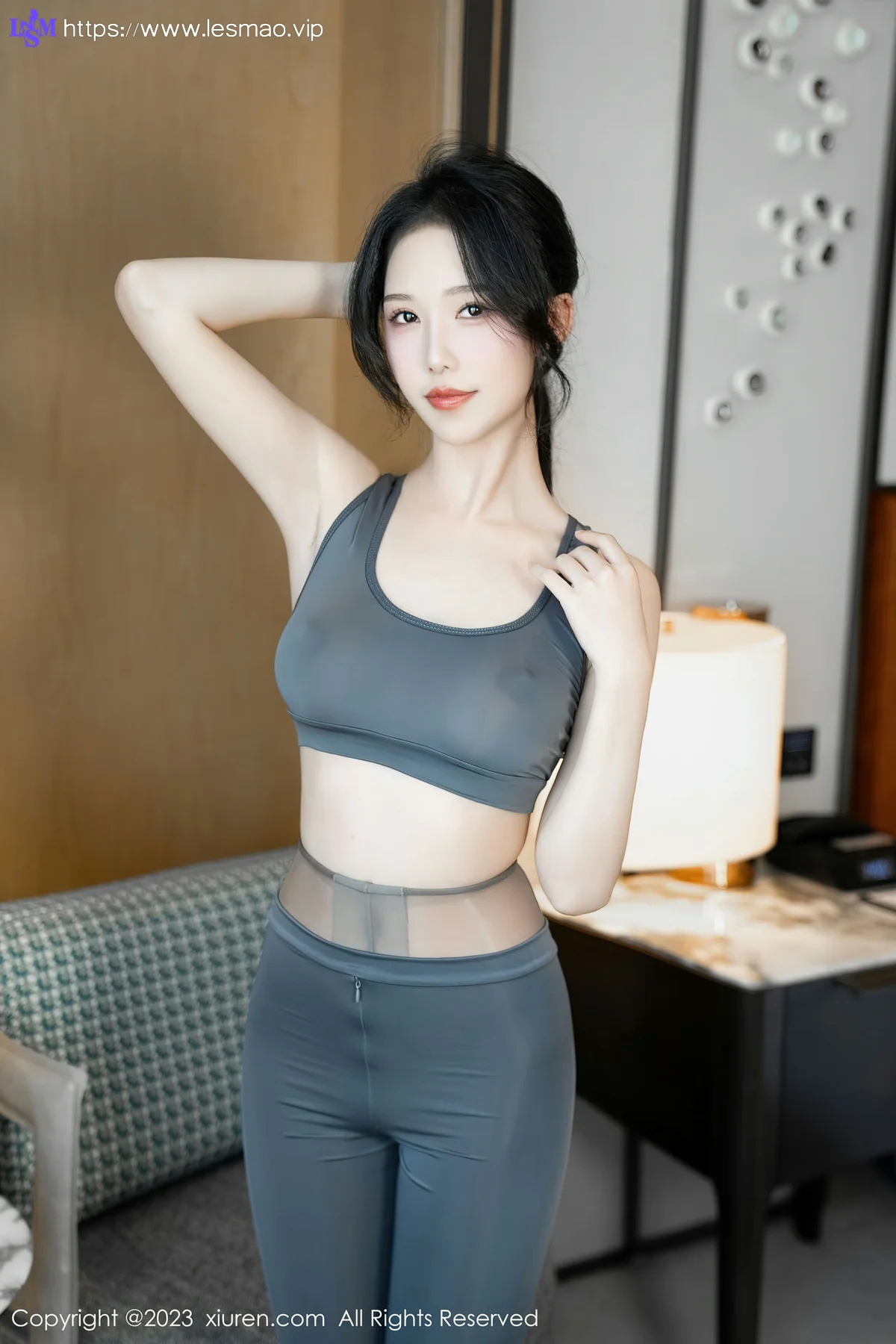 XiuRen 秀人 No.7882  利世 灰色瑜伽服性感写真111 - 1