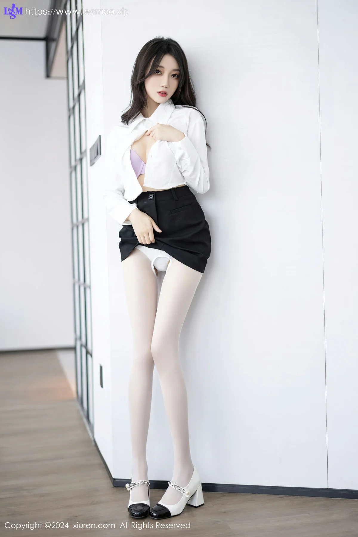 XiuRen 秀人 No.8247 玥儿玥 白色丝袜哈尔滨旅拍1 - 7