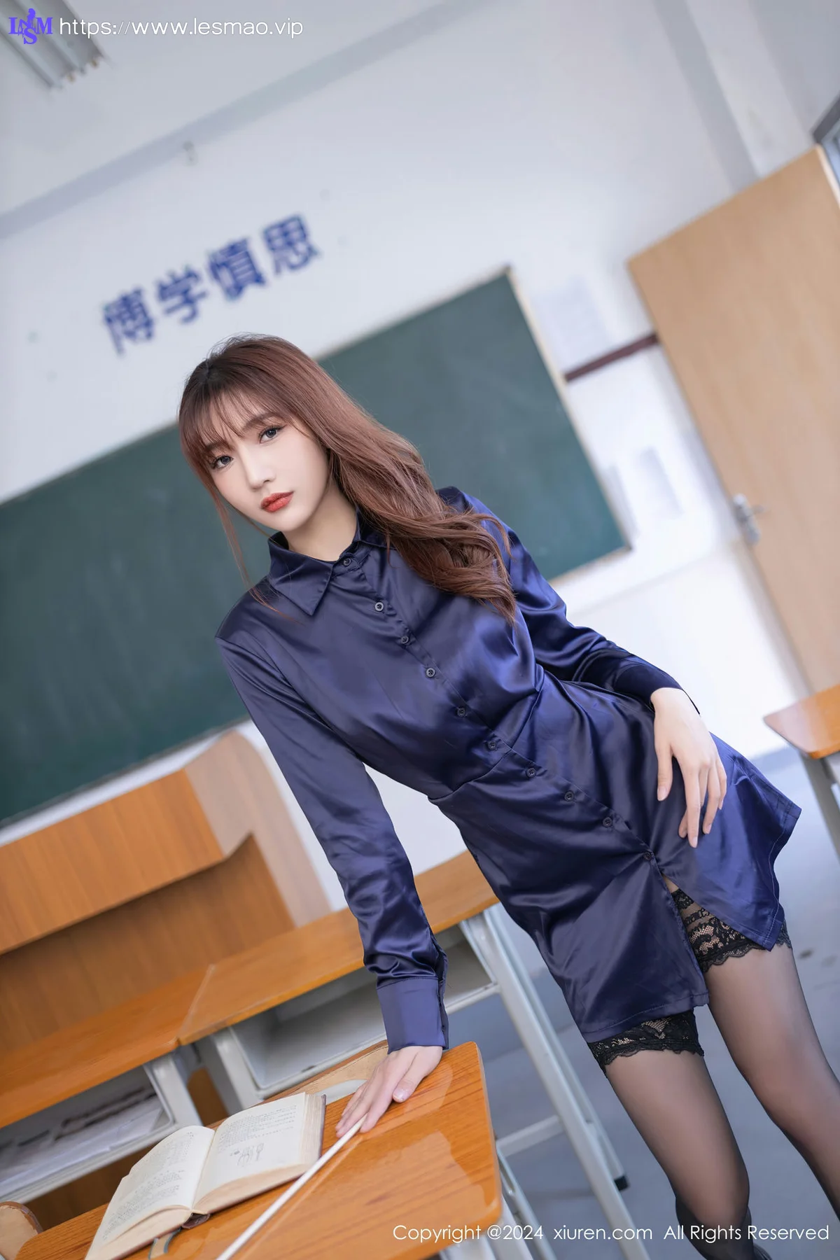 XiuRen 秀人 No.8309 陆萱萱 连衣短裙性感写真11 - 1