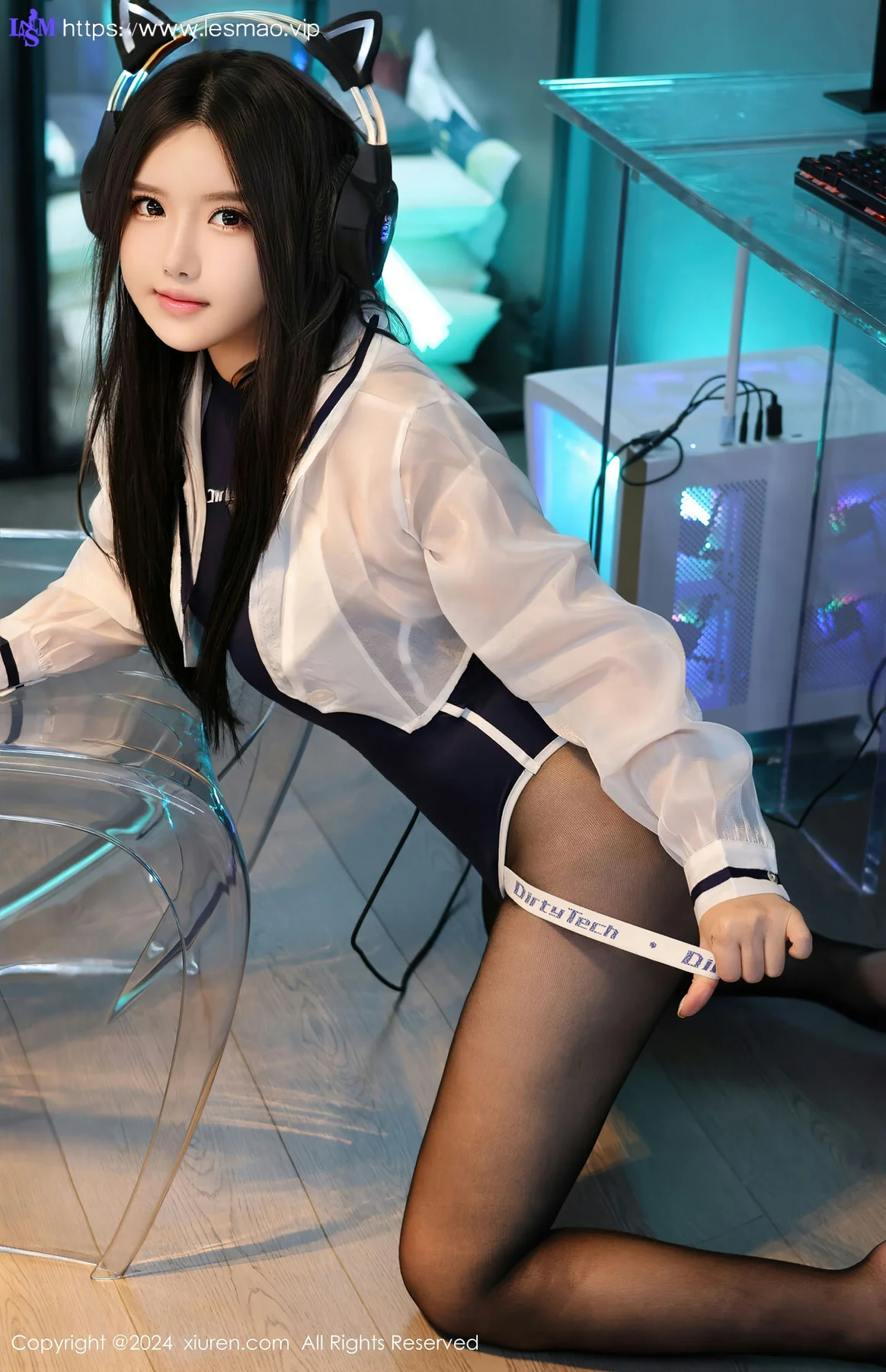 XiuRen 秀人 No.8432 小薯条nienie 网瘾少女主题拍摄性感写真11 - 10