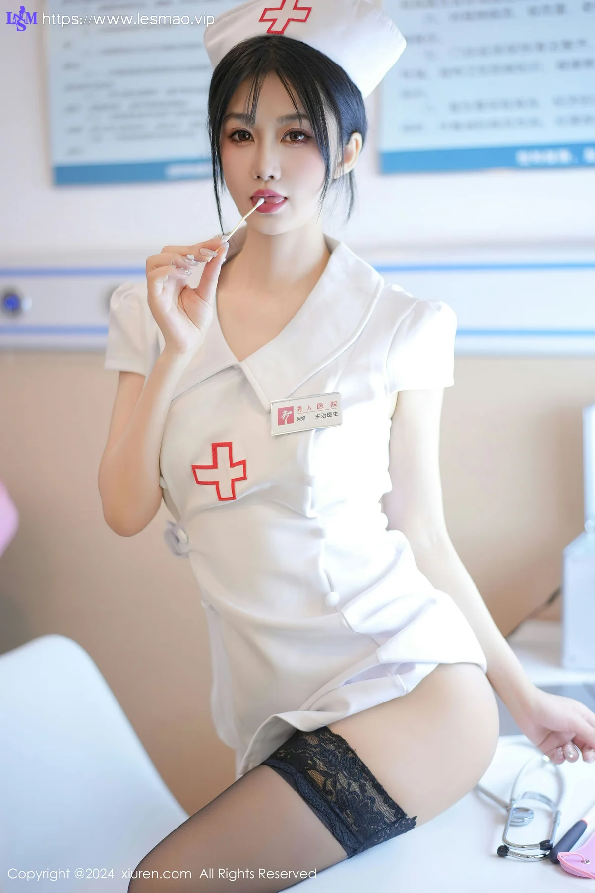 XiuRen 秀人 No.8512 laura阿姣 白色护士服性感写真1 - 7