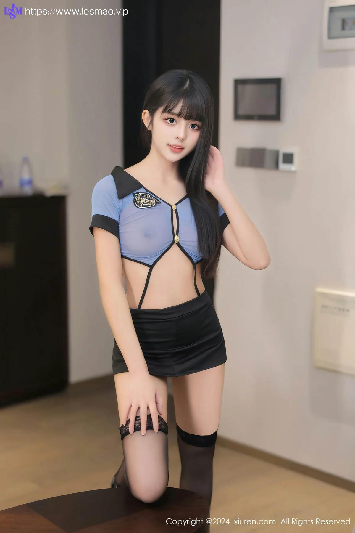 XiuRen 秀人 No.8584 美少女 首套写真萝莉制服少女 - 3