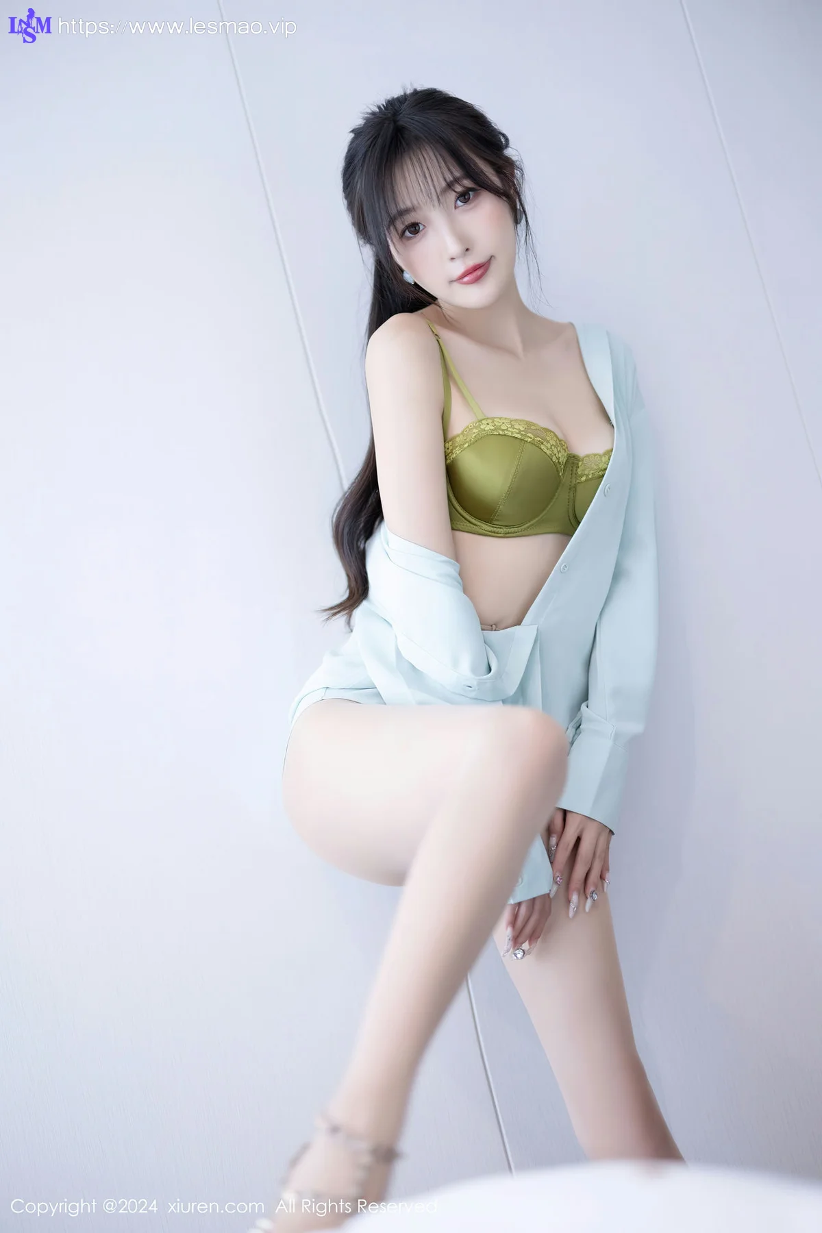 XiuRen 秀人 No.8589 林星阑 丝足美不胜收性感写真11 - 1