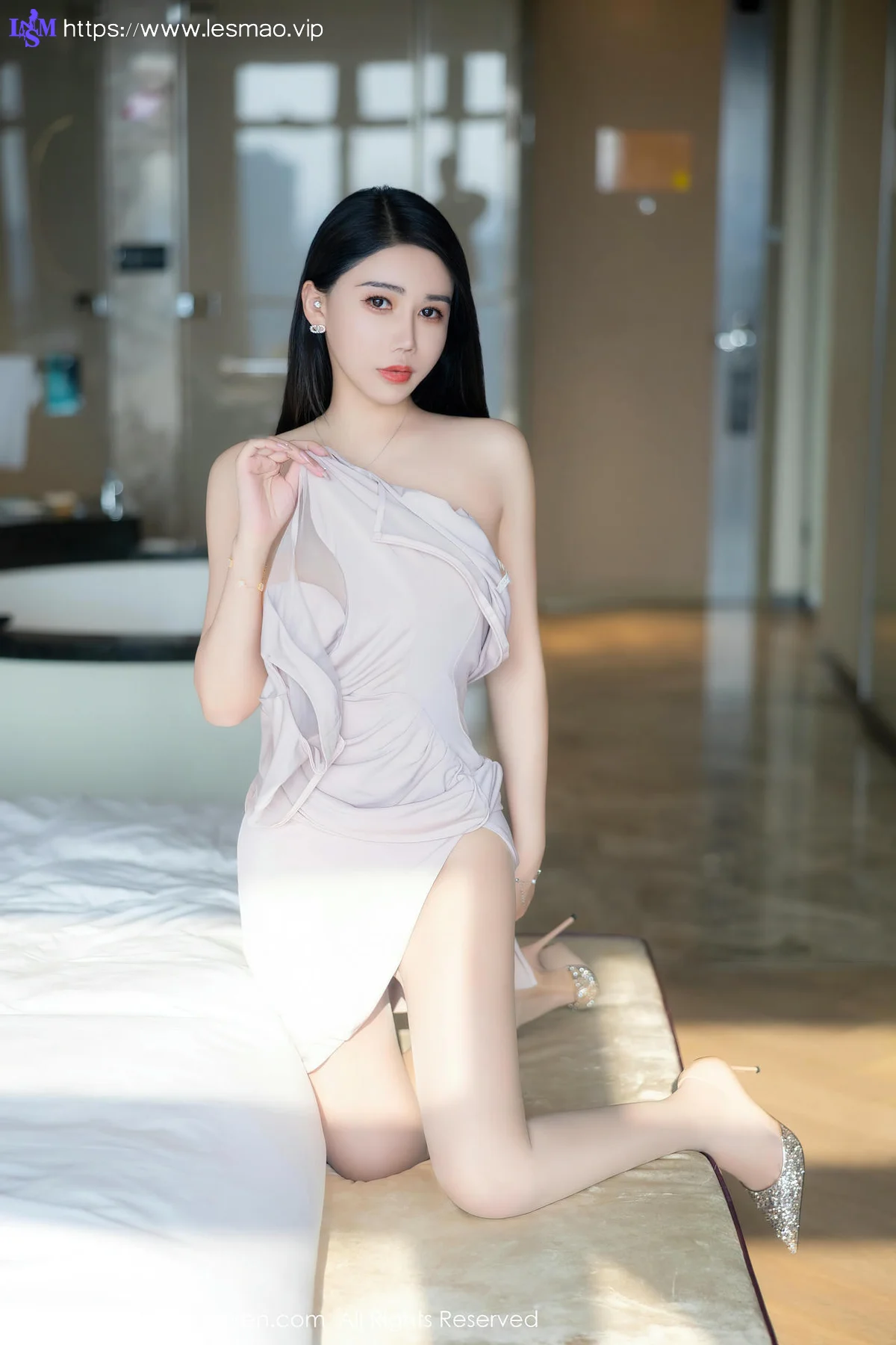 XiuRen 秀人 No.8655 李若汐 粉色服饰性感写真33 - 5