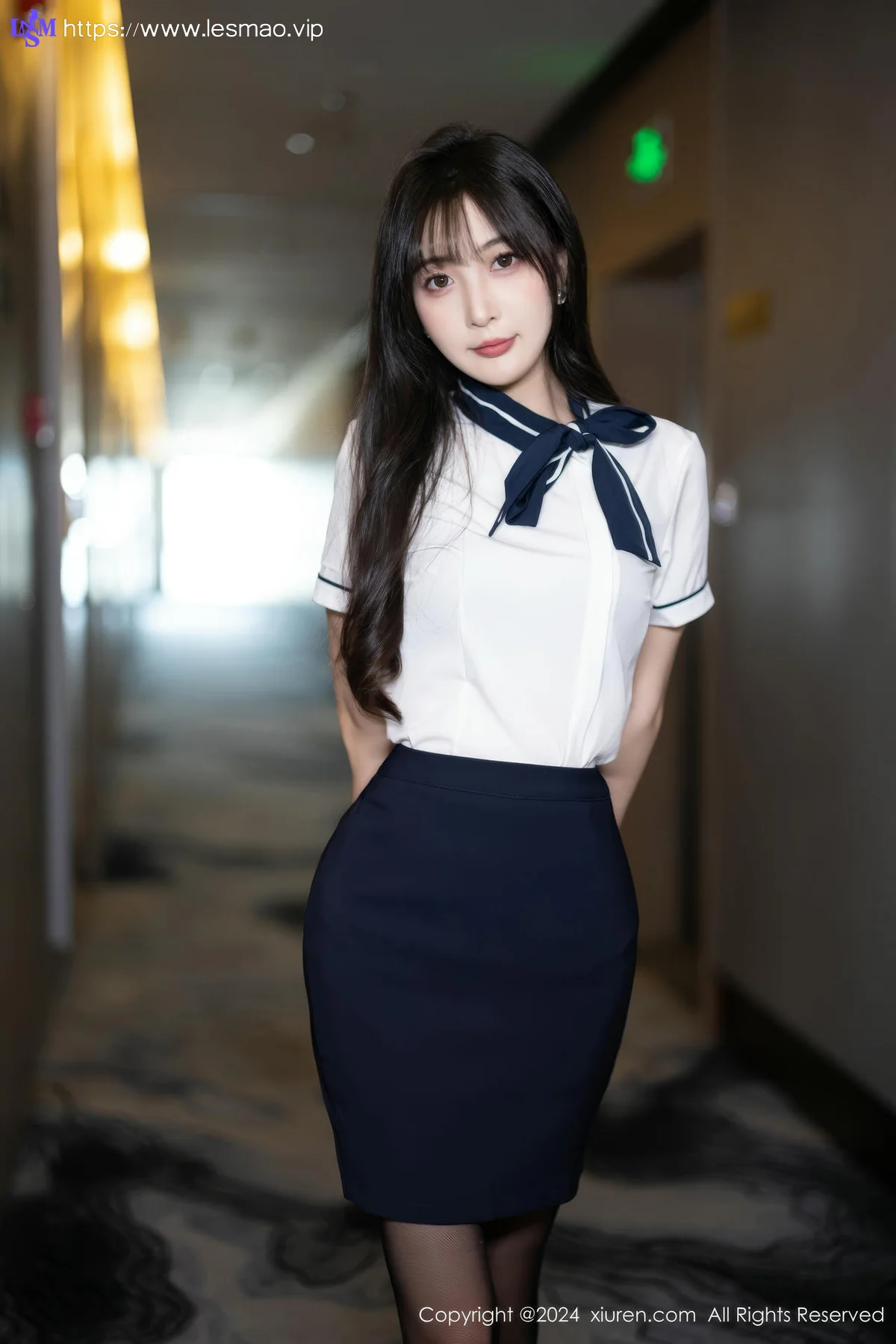 XiuRen 秀人 No.8727 林星阑 深色制服性感写真 - 3