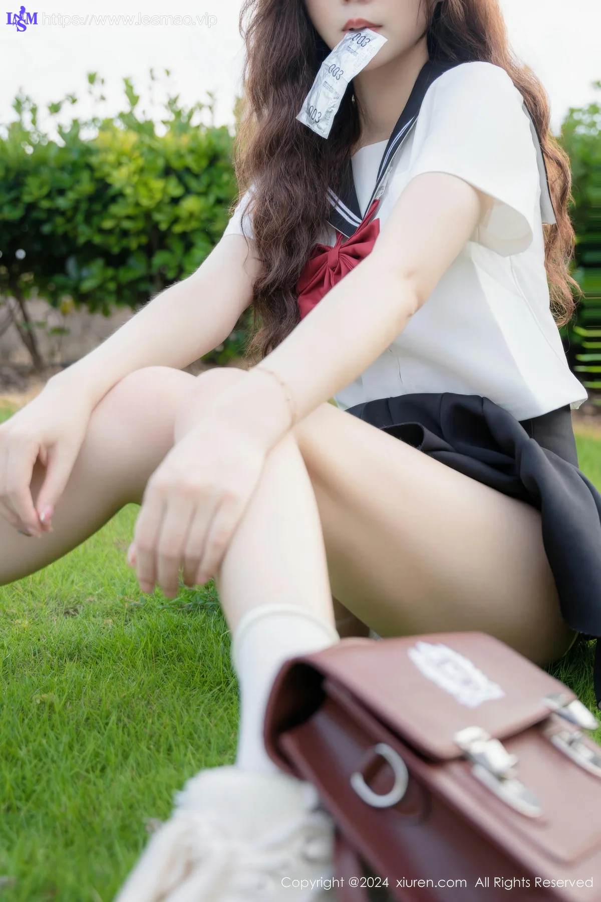 XiuRen 秀人 No.8948 拍黄瓜girl 首套写真JK制服22 - 1