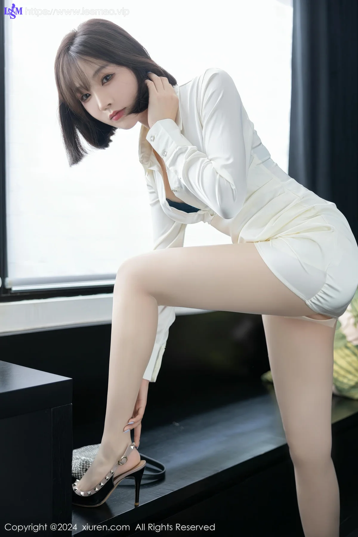 XiuRen 秀人 No.8963 徐莉芝Booty 白色连衣短裙性感写真2 - 2