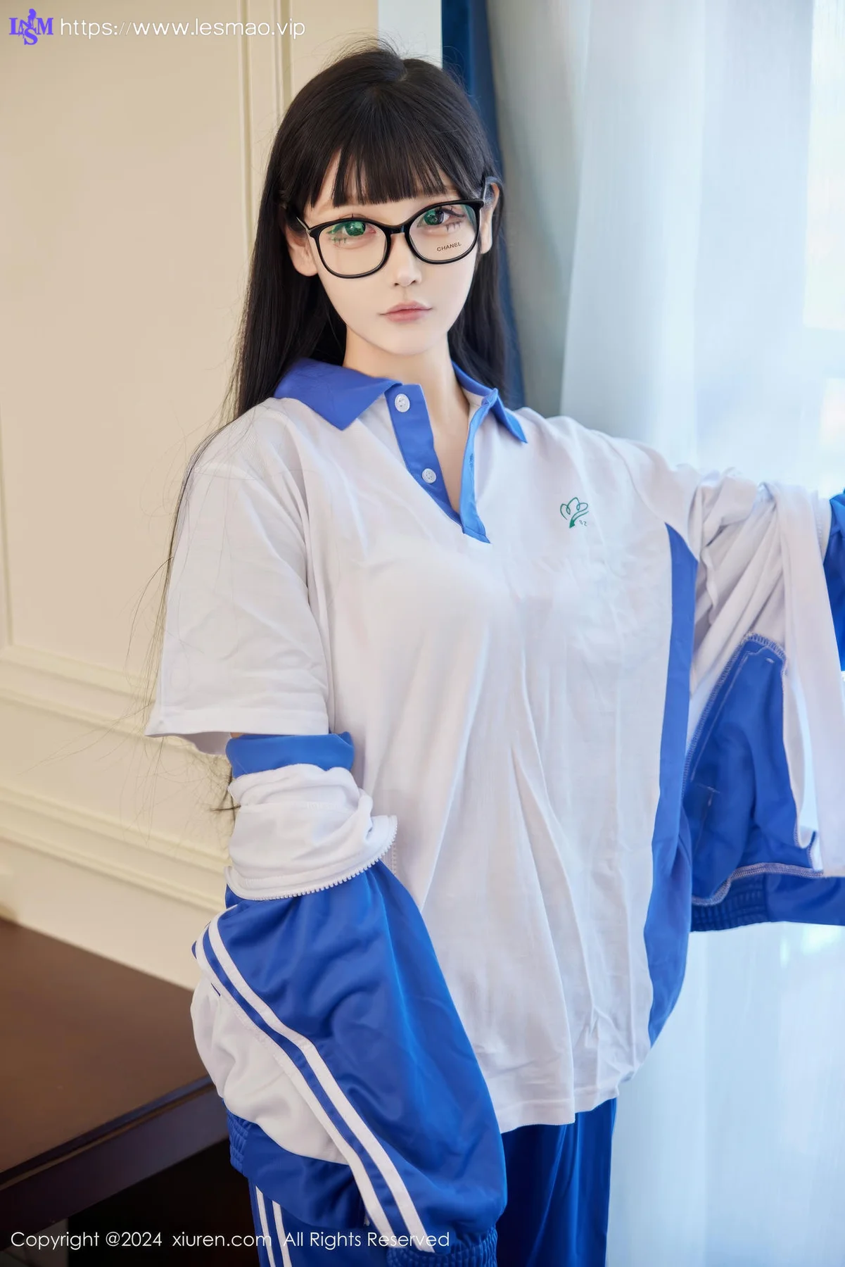 XiuRen 秀人 No.9000 智恩baby 首套写真性感学生服1 - 4