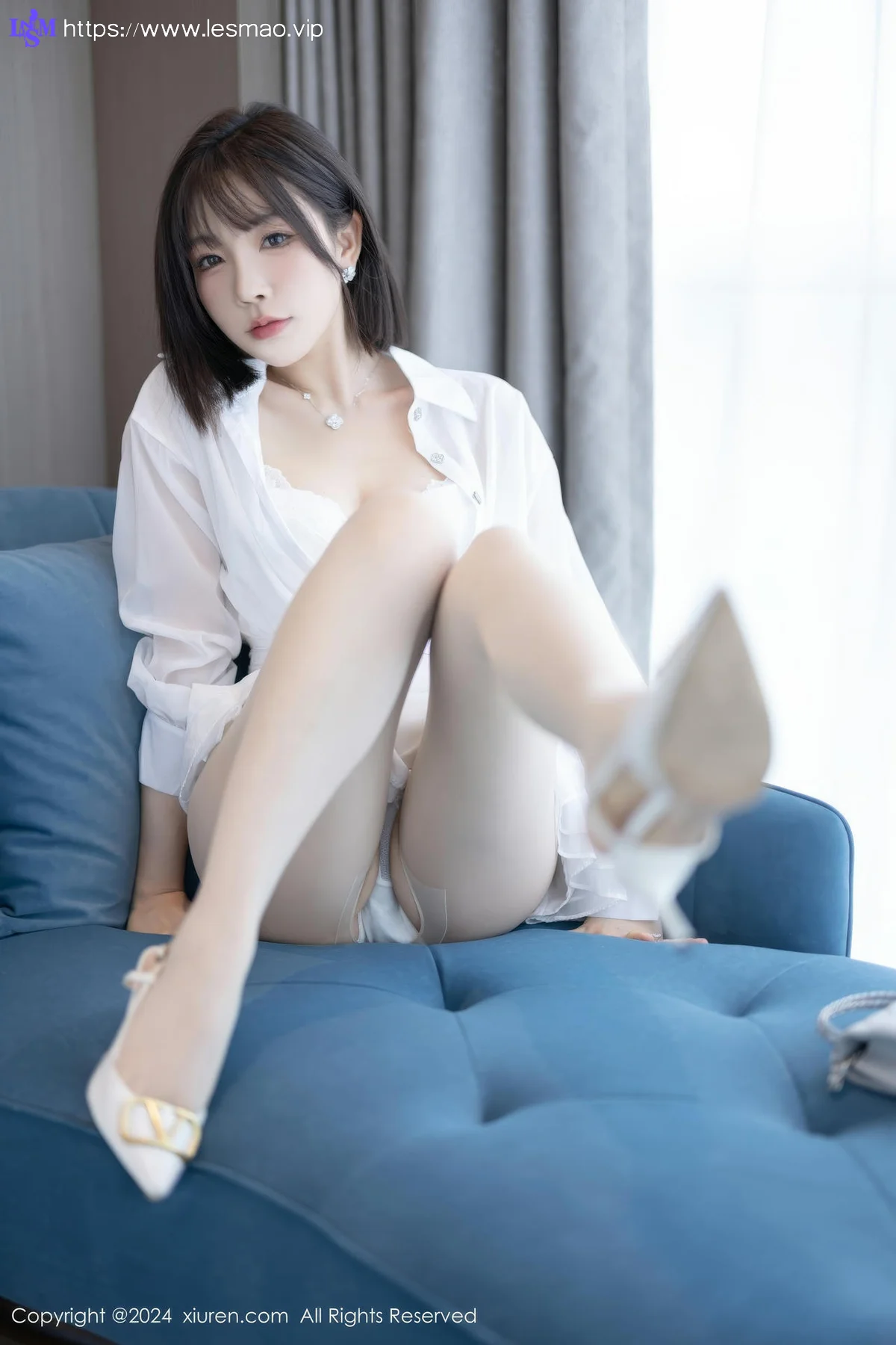 XiuRen 秀人 No.9020 徐莉芝Booty 白色连衣短裙性感写真1 - 3