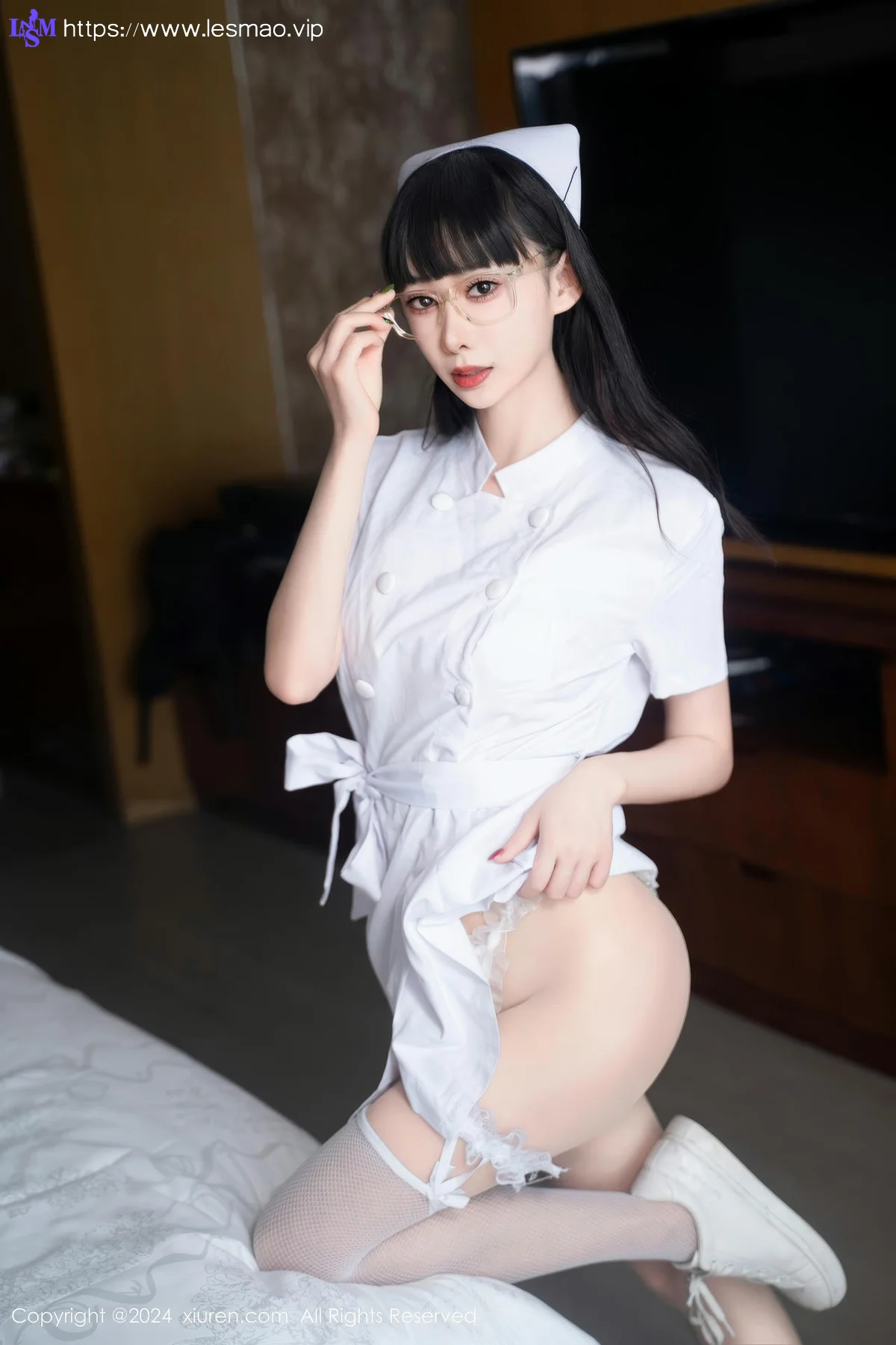 XiuRen 秀人 No.9077 宝宝甜 家庭医生上门服务性感写真 - 2