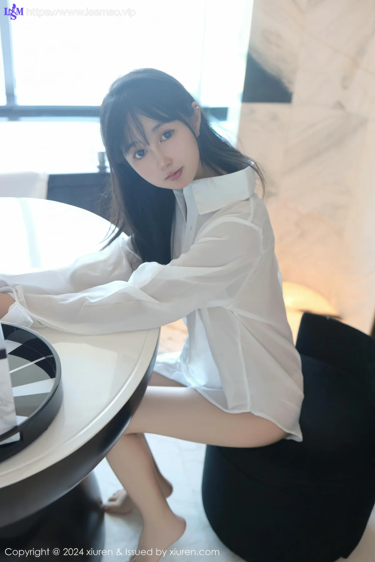 XiuRen 秀人 No.9251 林好好 首套写真白色衬衣萝莉 - 6