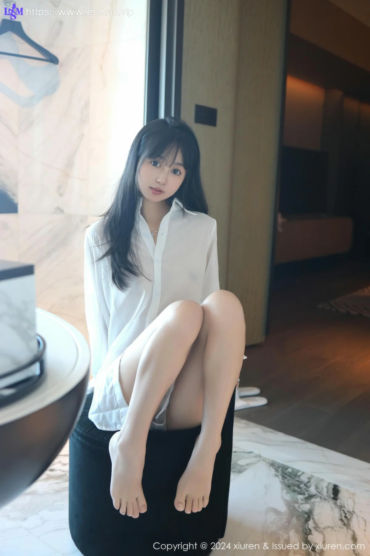 XiuRen 秀人 No.9251 林好好 首套写真白色衬衣萝莉 - 10