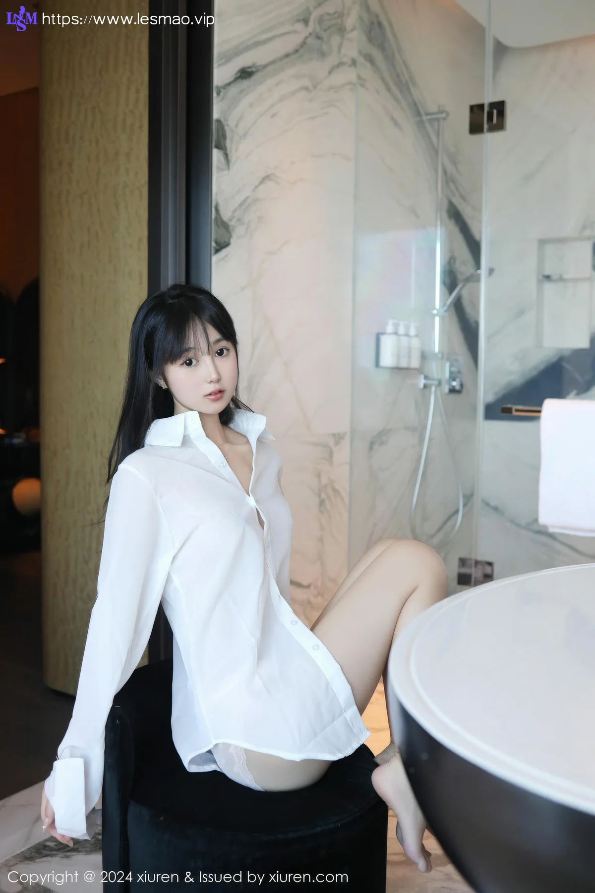 XiuRen 秀人 No.9251 林好好 首套写真白色衬衣萝莉 - 5