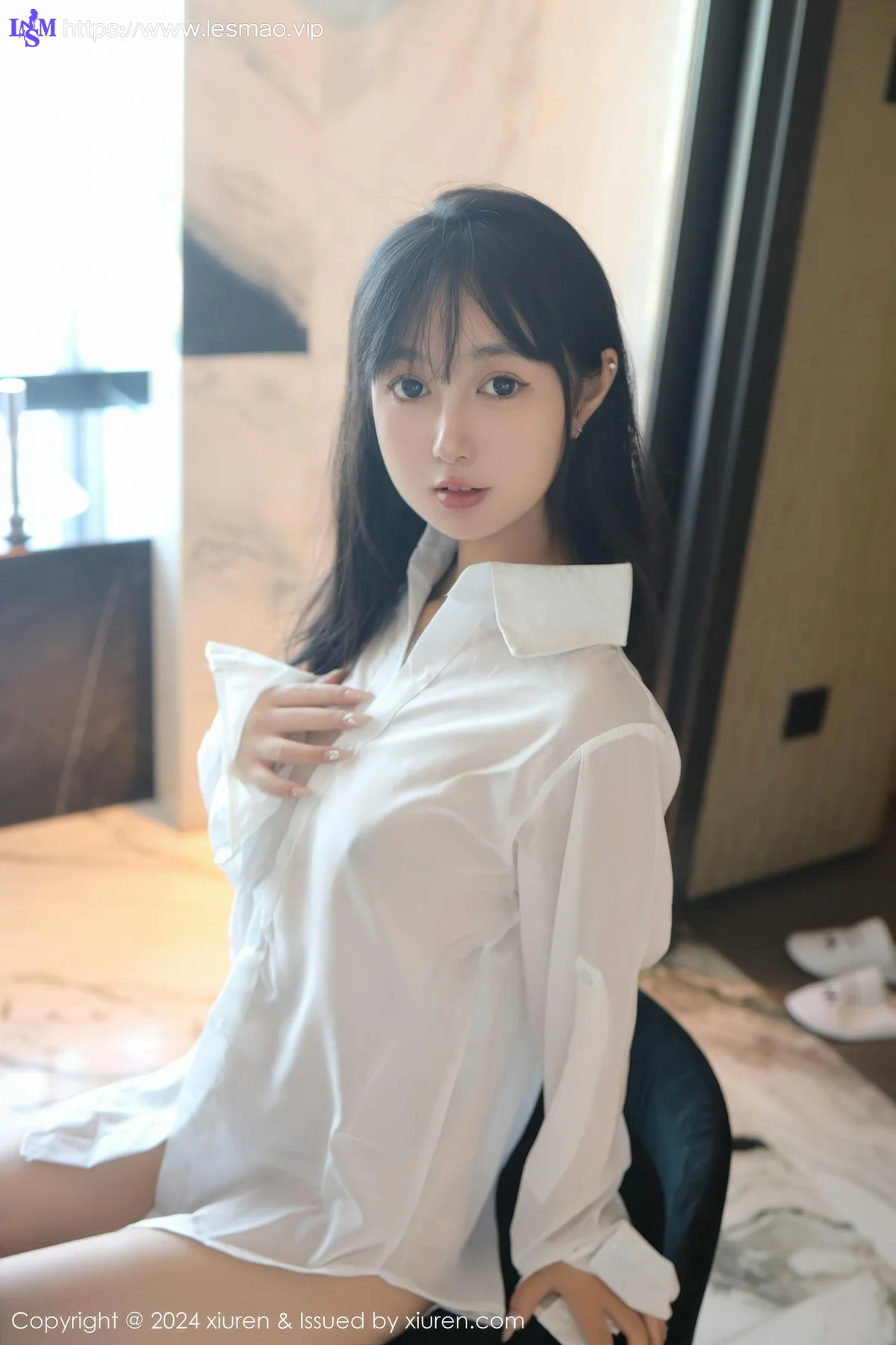 XiuRen 秀人 No.9251 林好好 首套写真白色衬衣萝莉 - 3