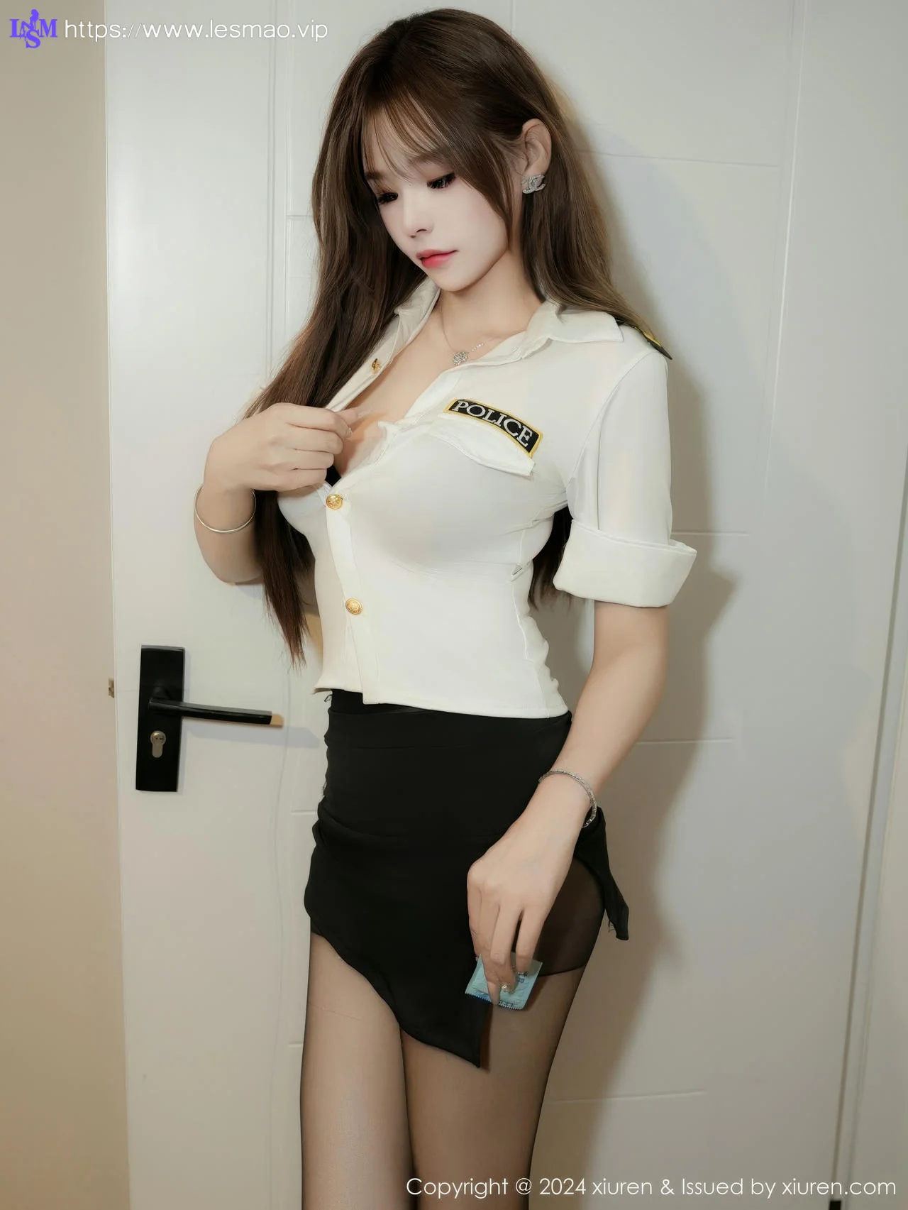 XiuRen 秀人 No.9378 菲菲吃不胖 黑丝爆乳制服 - 6