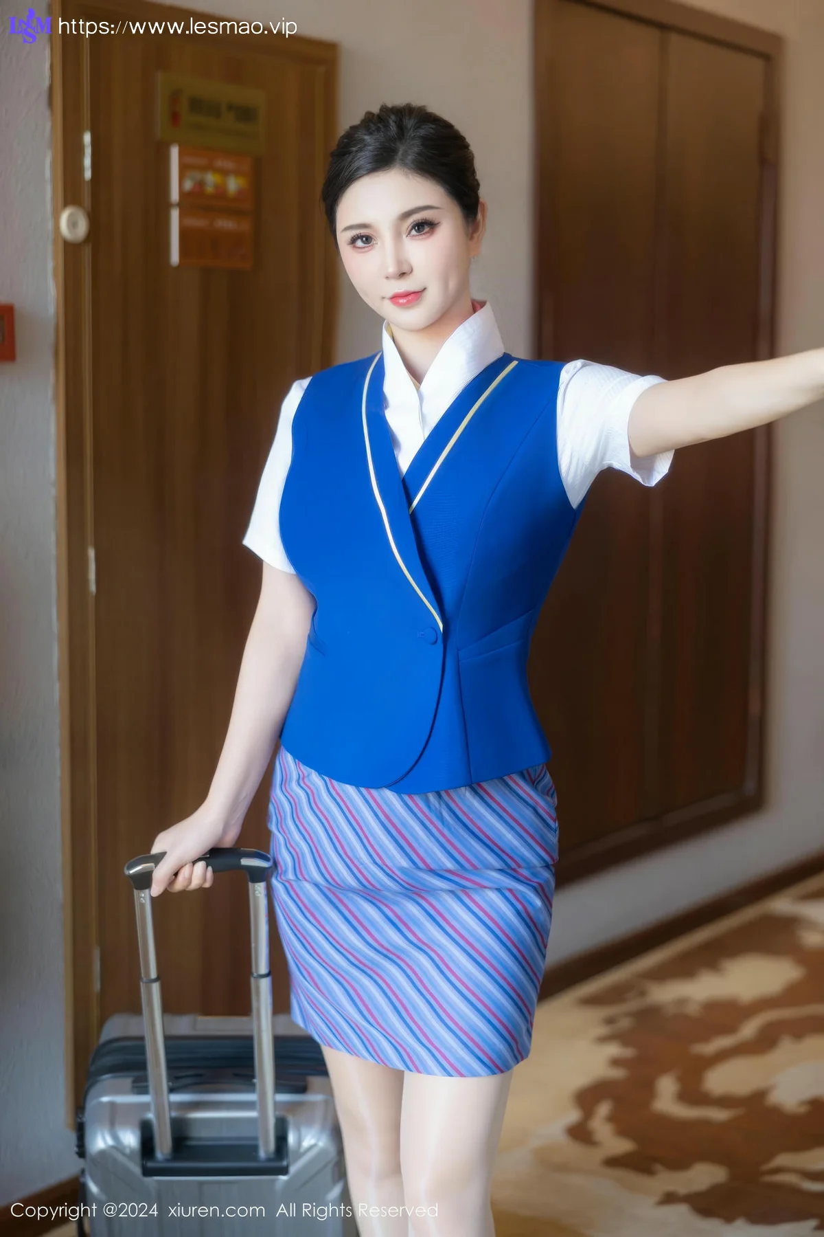 XiuRen 秀人 No.9612 小蛮妖Yummy 空姐制服写真 - 3