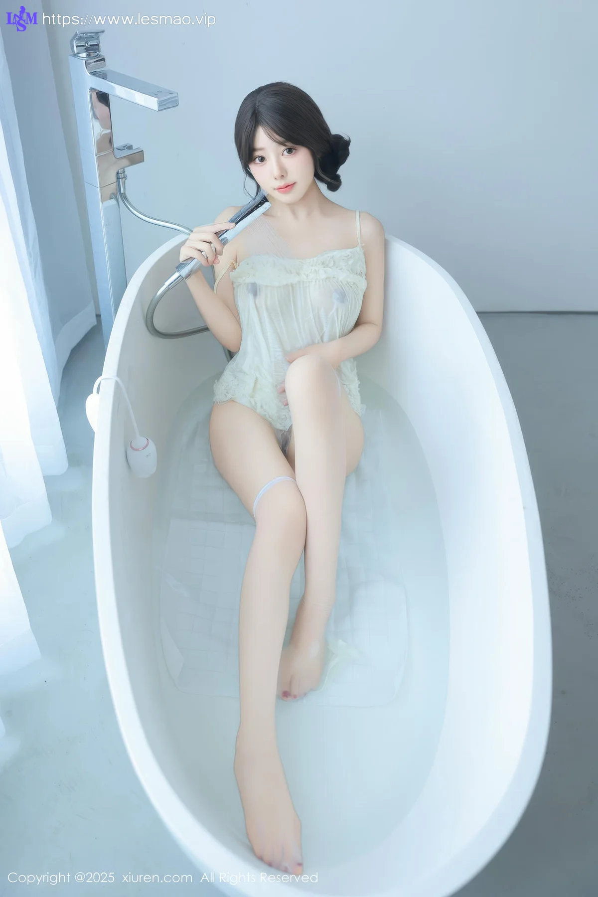 XiuRen 秀人 No.9851 桃妖夭 浴缸场景拍摄 - 2