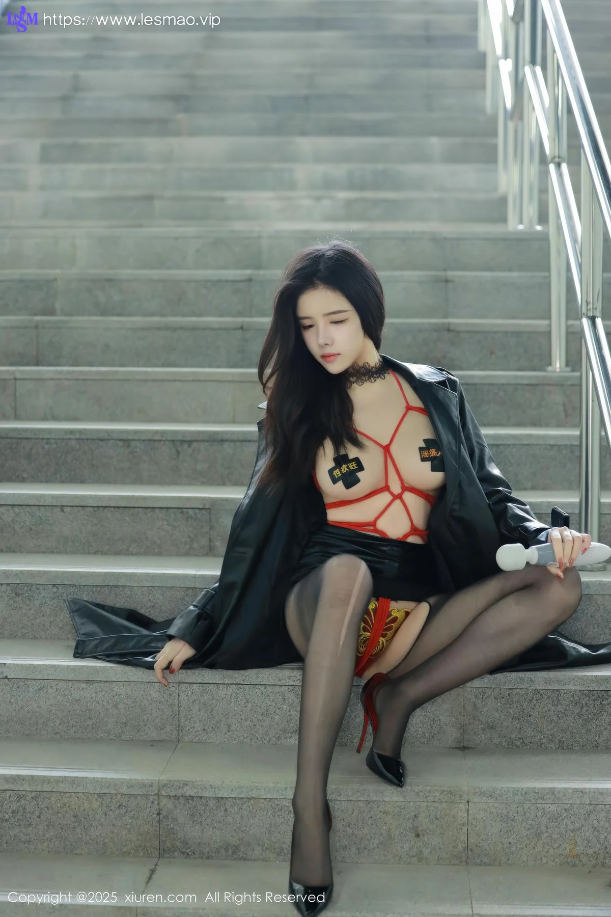 XiuRen 秀人 No.9855 唐翩翩 极致美腿乳贴情趣 - 3