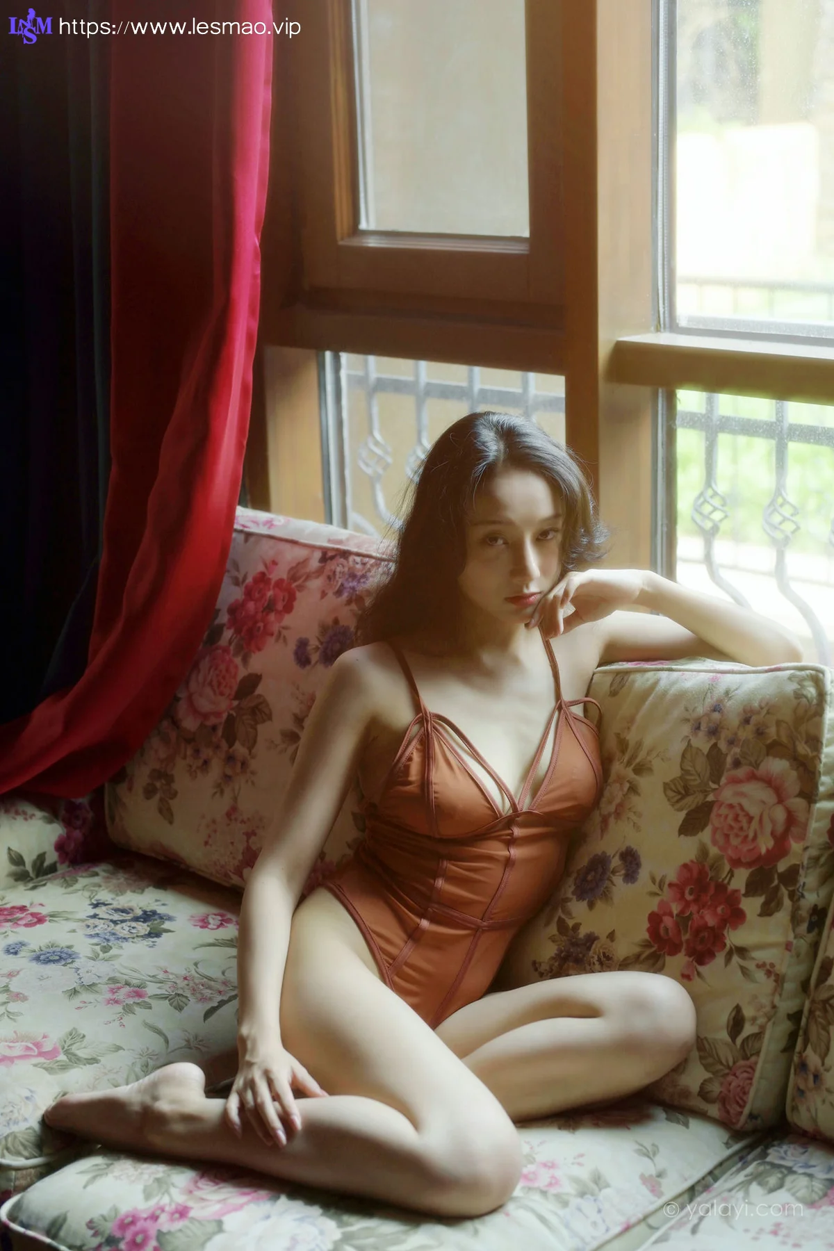 YALAYI 雅拉伊 Vol.912 何嘉颖 忆往昔 - 2