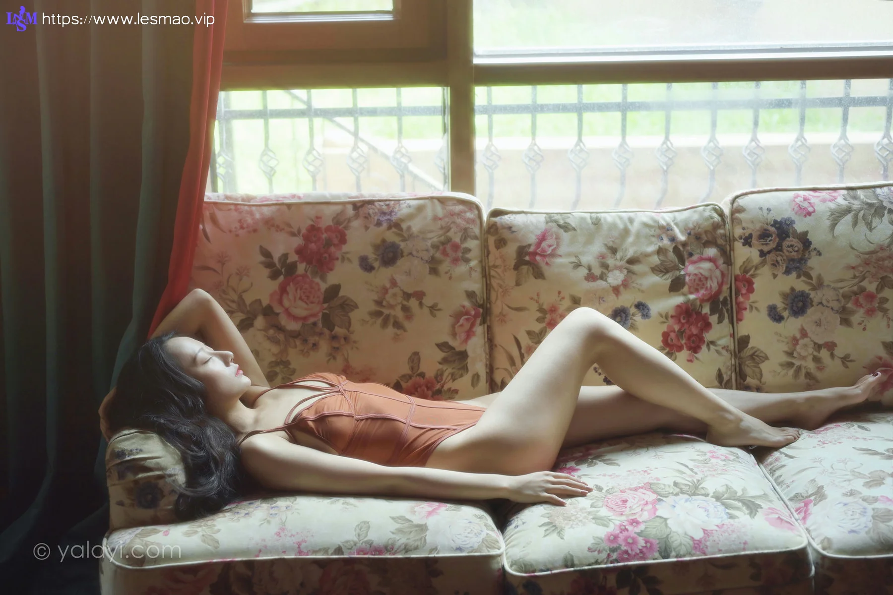 YALAYI 雅拉伊 Vol.912 何嘉颖 忆往昔 - 2