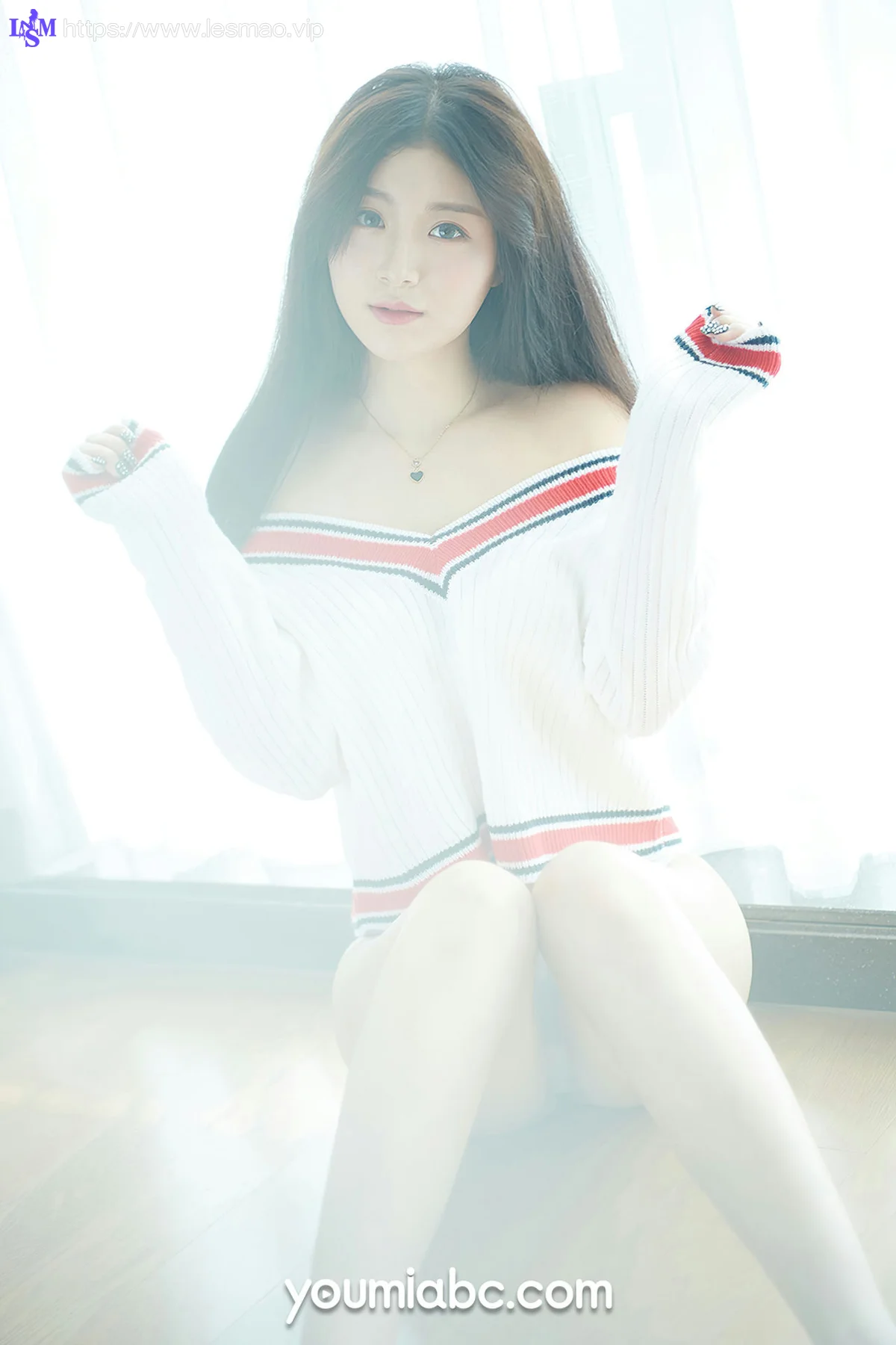 YOUMEI 尤美   嫩嫩 香肩白嫩美女 - 1