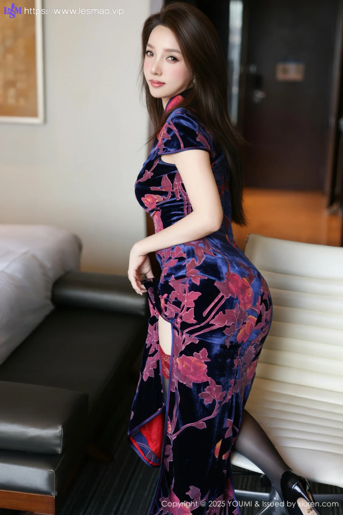 YOUMI 尤蜜荟 Vol.1158 桃桃夭夭twins 性感花色旗袍 - 4