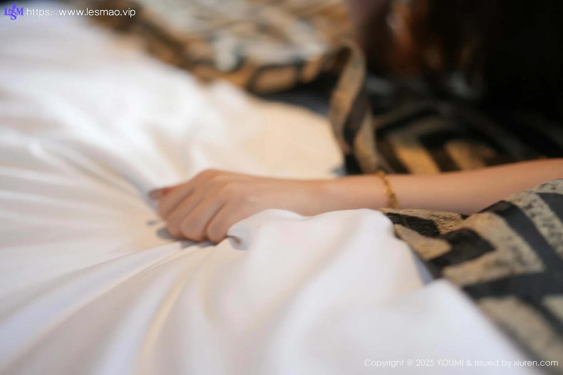 YOUMI 尤蜜荟 Vol.1168 桃桃·夭夭twins 性感OL服饰 - 8