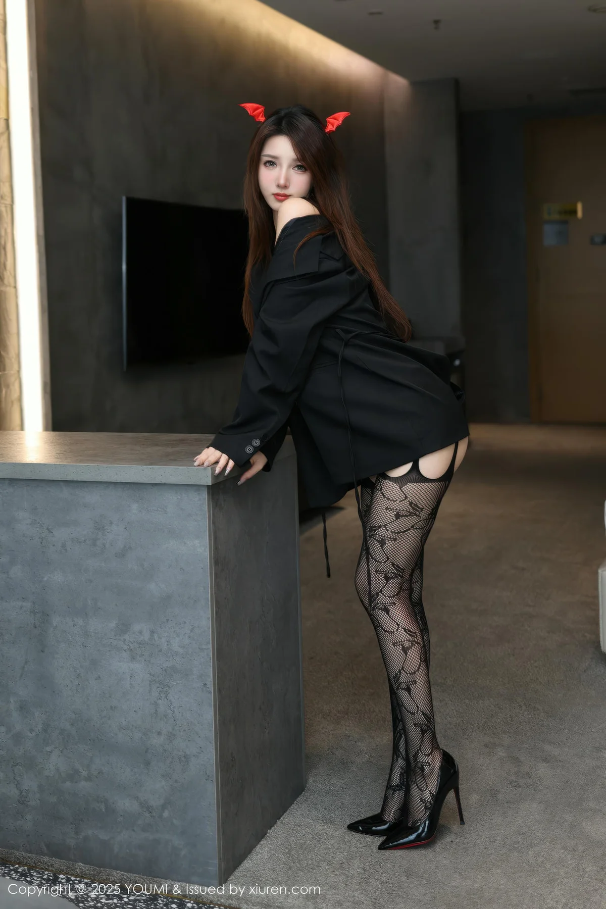 YOUMI 尤蜜荟 Vol.1176 桃桃·夭夭twins 捆绑黑色情趣服饰 - 2