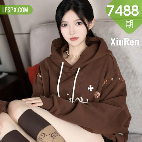 XiuRen 秀人 No.7488  程程程- 咖啡色卫衣性感写真1